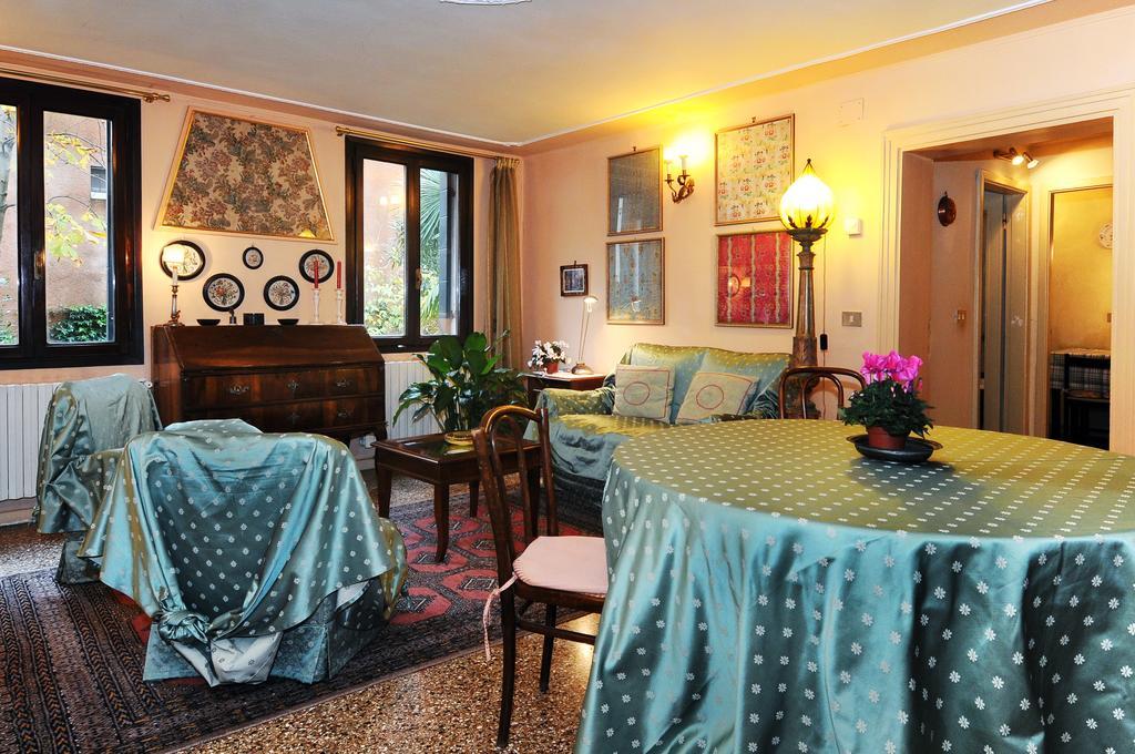Palazzetto Da Schio * Venedig